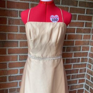 NWOT Mori Lee 13/14 harvest gold gown